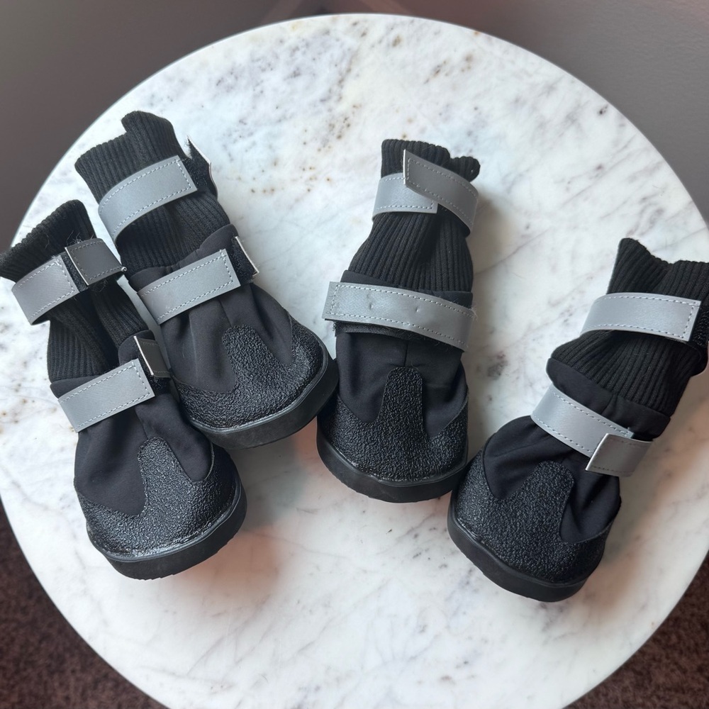 Youly All-Weather Dog Boots - XL, Like New